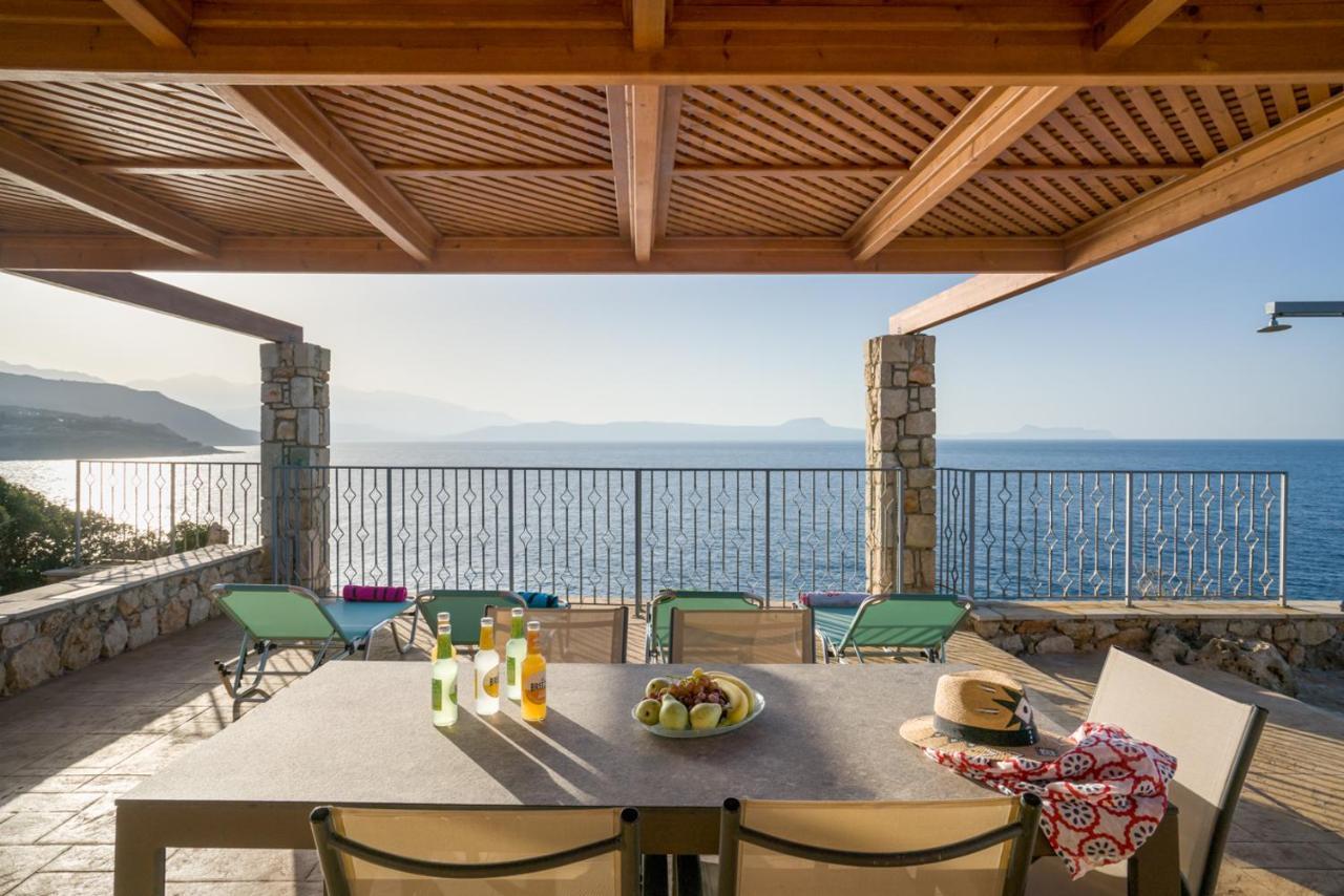 Family Big Apartment Next To The Sea 2-5 People Acipópulo Kültér fotó