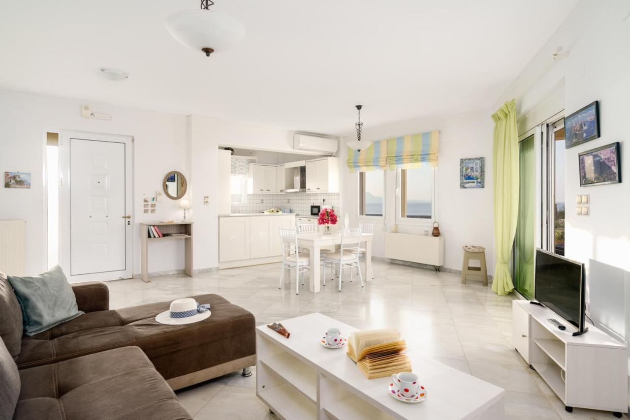Family Big Apartment Next To The Sea 2-5 People Acipópulo Kültér fotó
